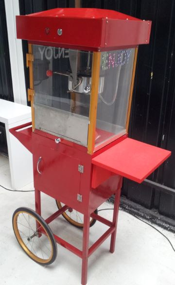 Noleggio Carretto pop corn a Milano